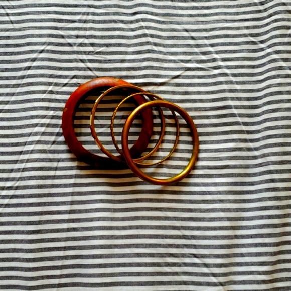 Bracelet set - Picture 1 of 3